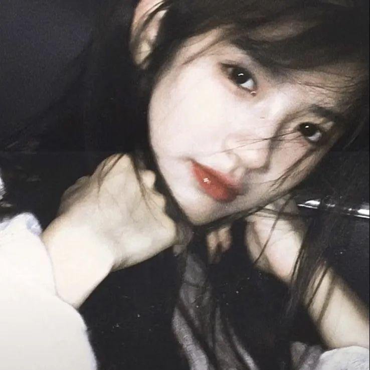 魂穿废材后夫人被全家宠上天